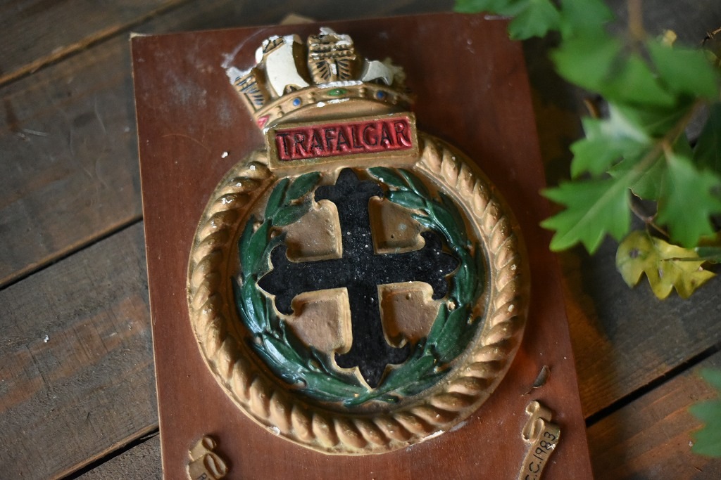 101204 ヴィンテージ　トロフィー　表彰楯　 英国製　MADE IN ENGLAND