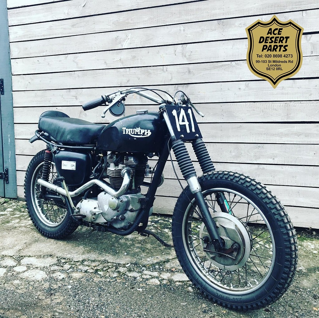 107629  Triumph 「Bud Ekins Style Pipes “141”」　スタイルパイプ 