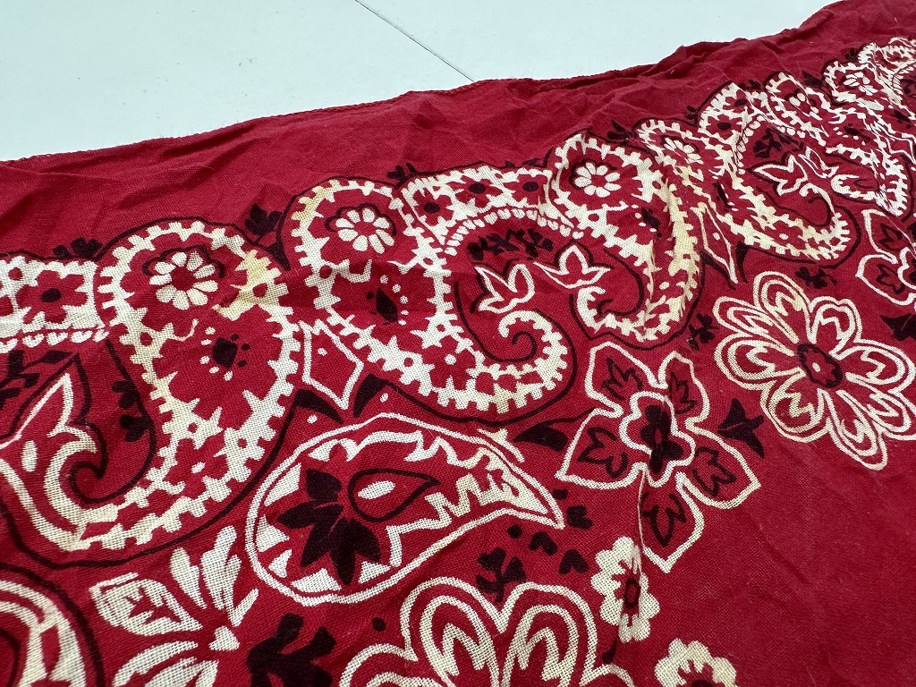 107862 ヴィンテージ バンダナ スカーフ MADE IN USA 汚れ有り