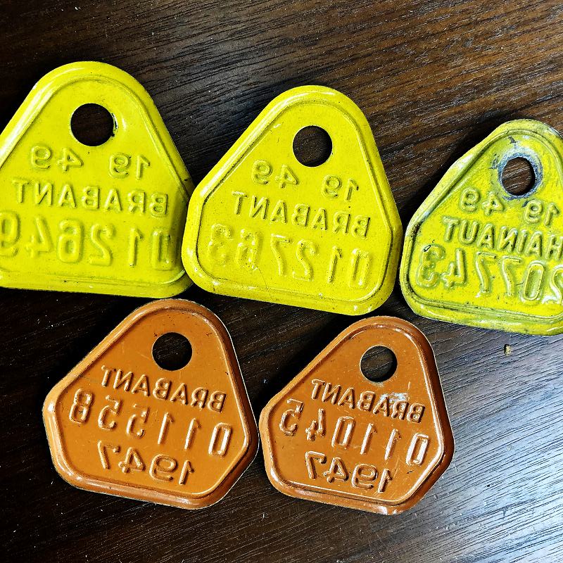 105125 ヴィンテージ　ベルギー ブラバント州　自転車　ナンバープレート