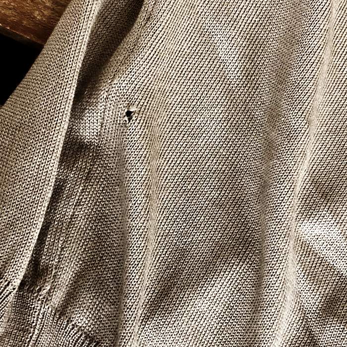 105912 ヨーロッパ　ニットポロ　シャツ  「Letalana」 MADE IN SWITZERLAND 虫食いあり