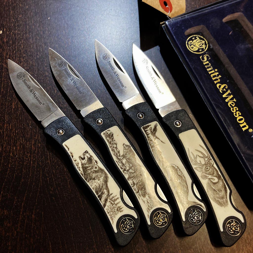 108135 「smith & wesson」 「Wildlife」　ワイルドライフ ナイフセット