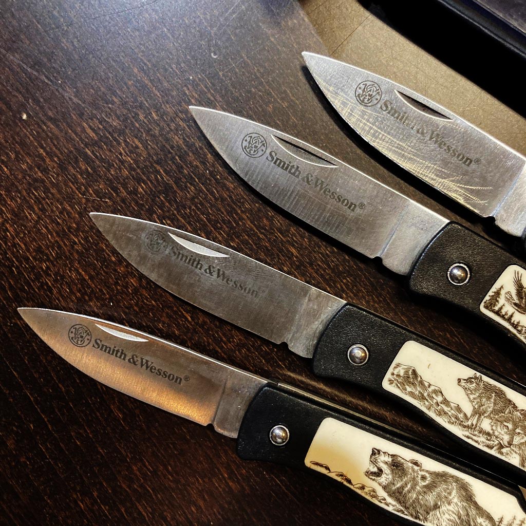 108135 「smith & wesson」 「Wildlife」　ワイルドライフ ナイフセット