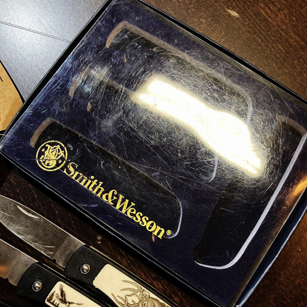 108135 「smith & wesson」 「Wildlife」　ワイルドライフ ナイフセット