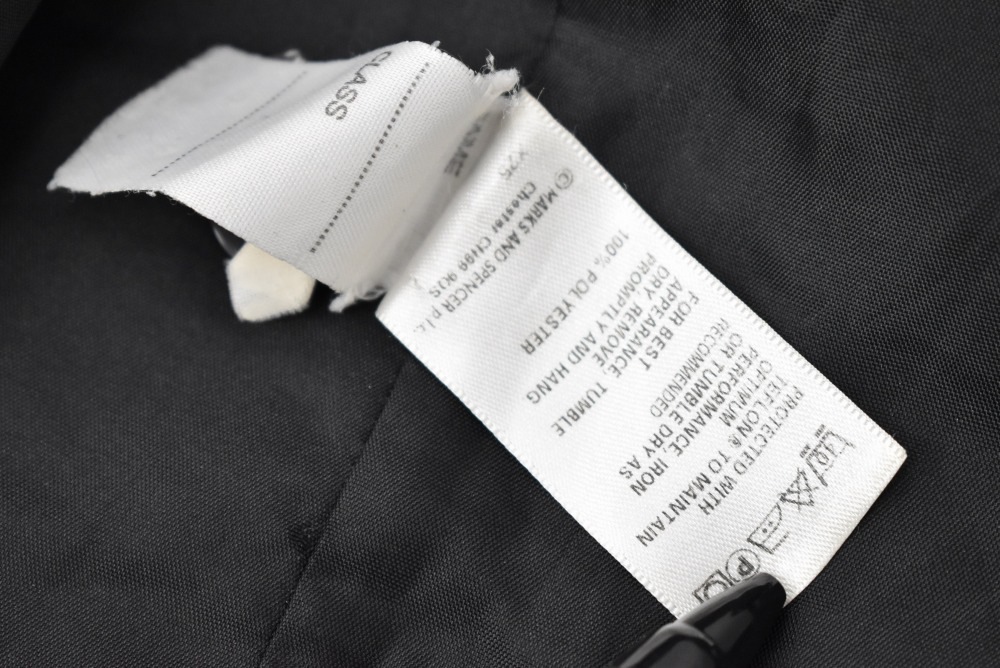 109243  [TA]ヴィンテージ 「MARKS & SPENCER」スクールジャケット MADE IN ENGLAND 黒