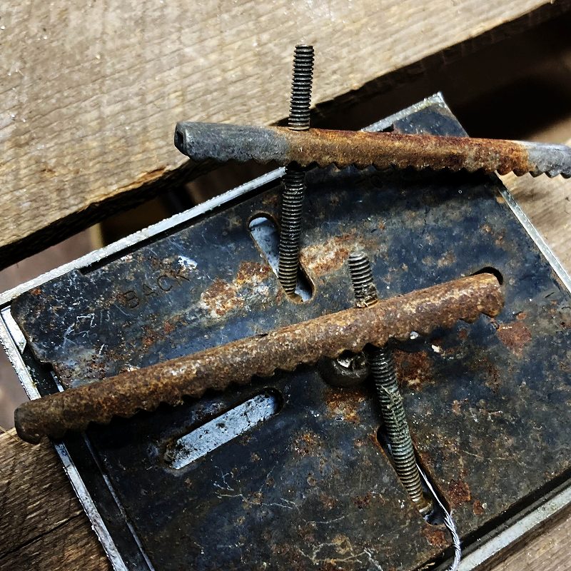 106061 ヴィンテージ　RAC ( Royal Automobile Club )   カーバッチ エンブレム