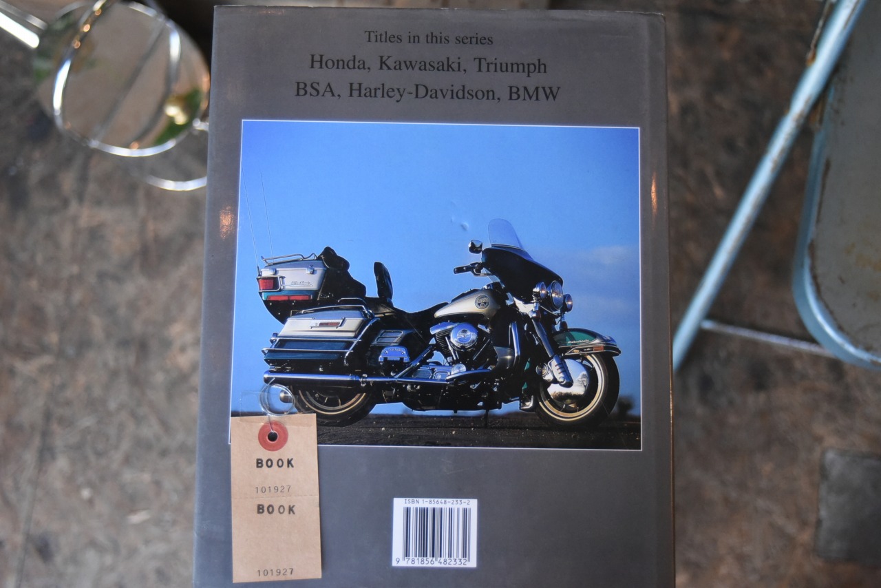 101927 洋書 「Harley-Davidson　Roy Bacon; Denis Chorlton; Richard Fleury; Ian Kerr」