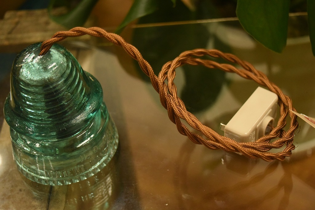 104790 インダストリアル　ガラスインシュレーター　ランプ　照明　USA　　碍子　i009