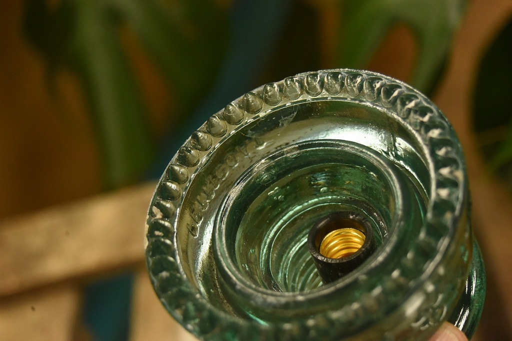 104790 インダストリアル　ガラスインシュレーター　ランプ　照明　USA　　碍子　i009