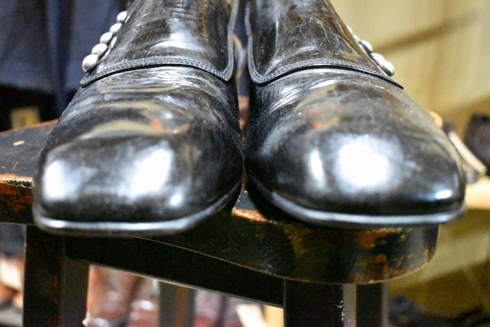 109559「SIDS by Moya bowier」ボタンシューズ SIZE 9 1/2 made in Porutogaru