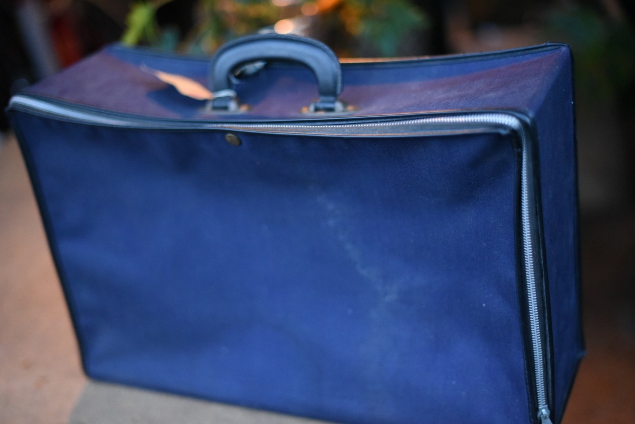 001219 UK ブリティッシュ　エアウエイ　British Airways　布トランク