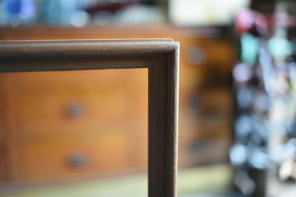 103566 ヴィンテージ　ウッドフレーム 一部破損　額縁