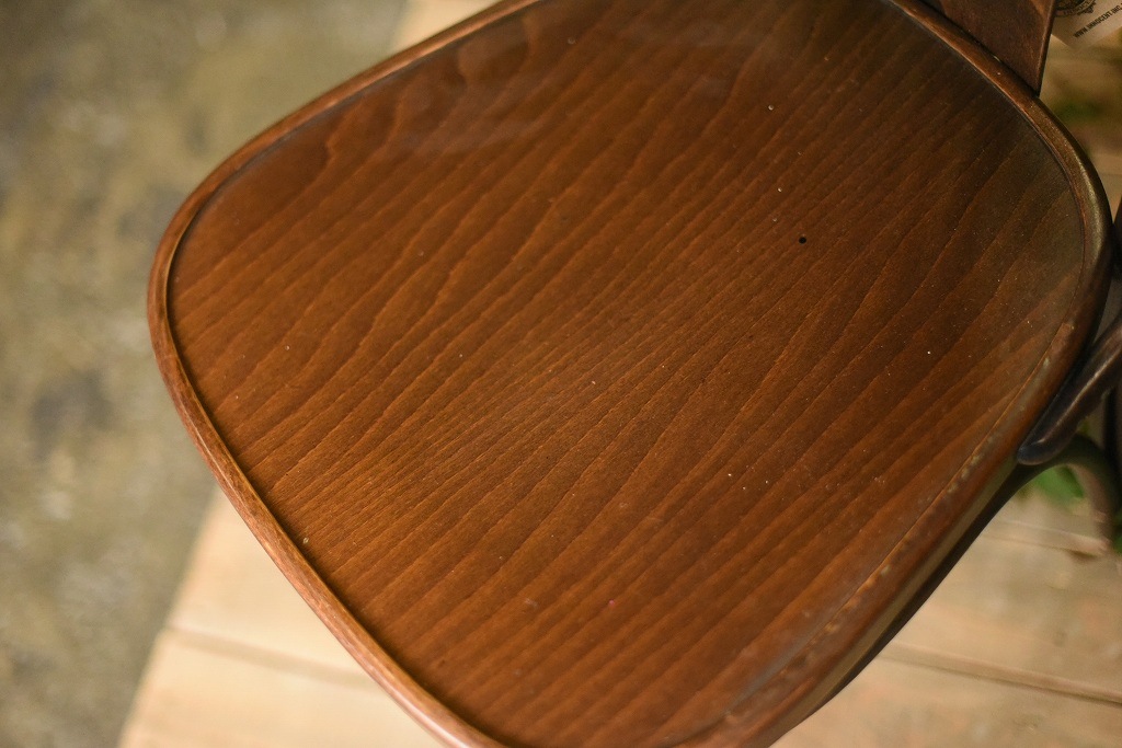 104572　No.056　311056　USED TON CHAIR　中古