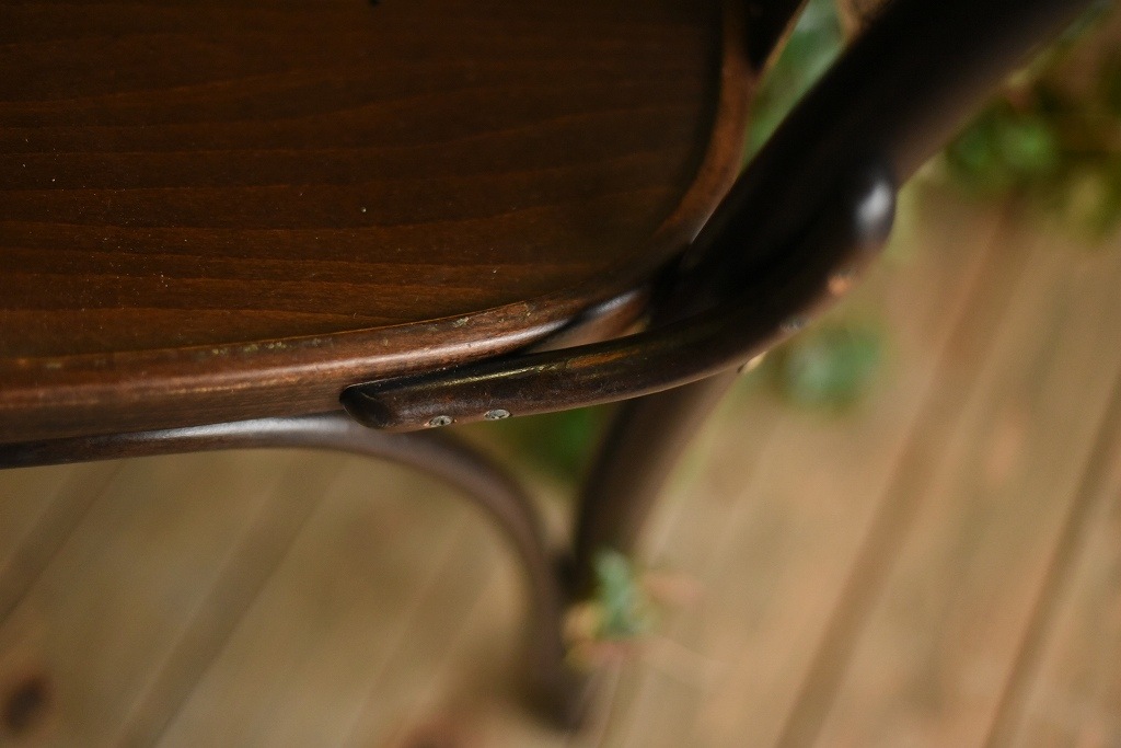 104572　No.056　311056　USED TON CHAIR　中古