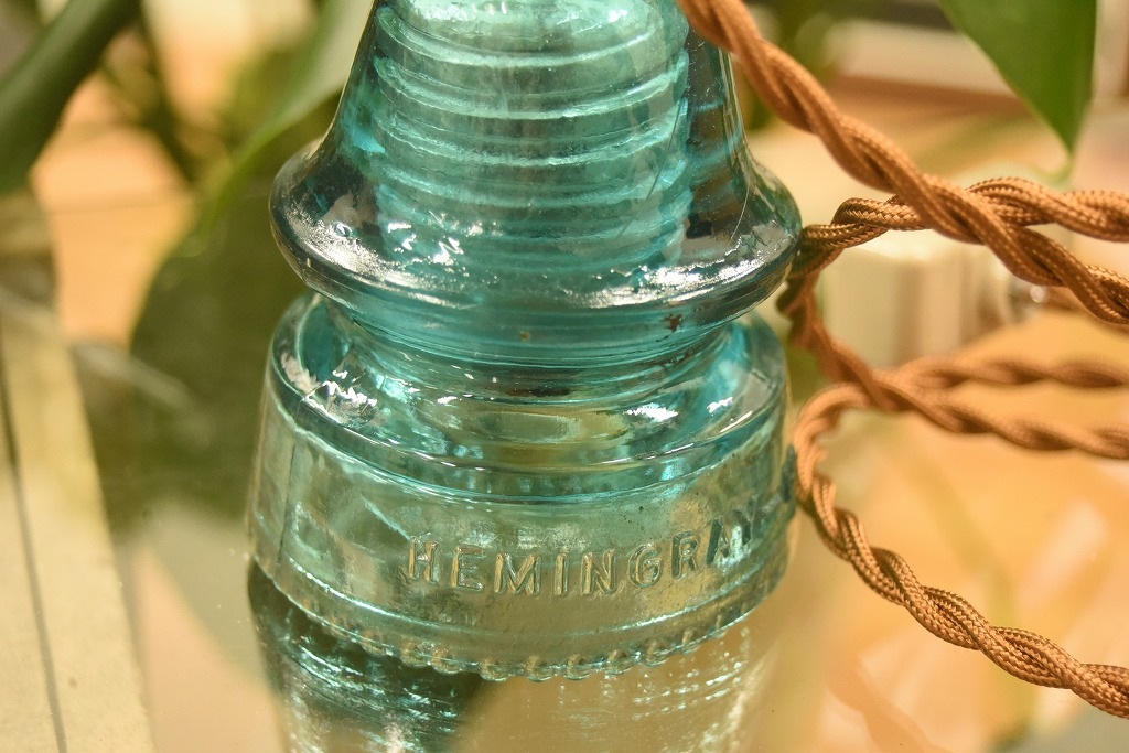 104796 インダストリアル　ガラスインシュレーター　ランプ　照明　USA　　碍子　i009