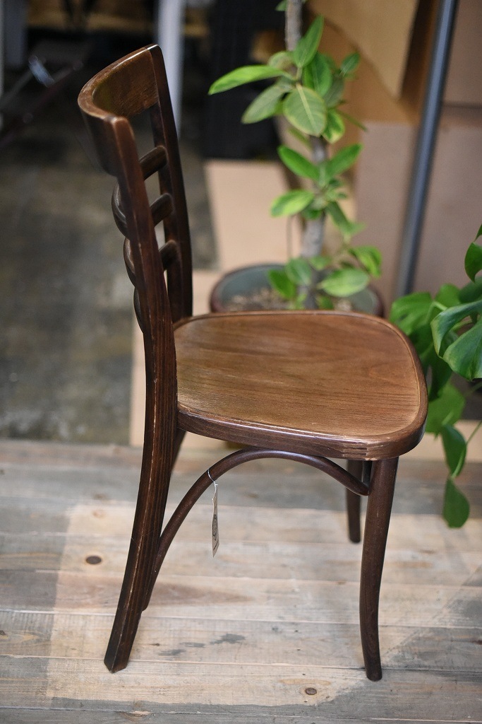104601 USED TON CHAIR　中古