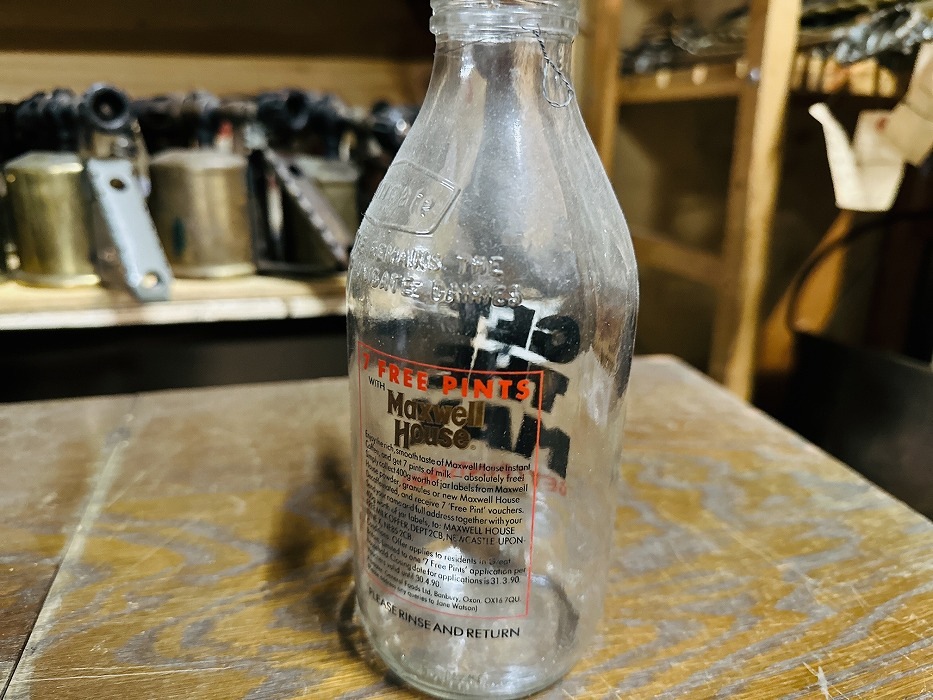 001902 ヴィンテージ ボトル 瓶 イギリス ガラス