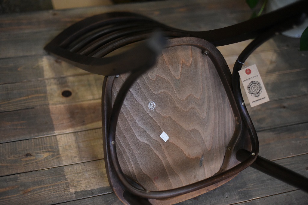 104605 USED TON CHAIR　中古