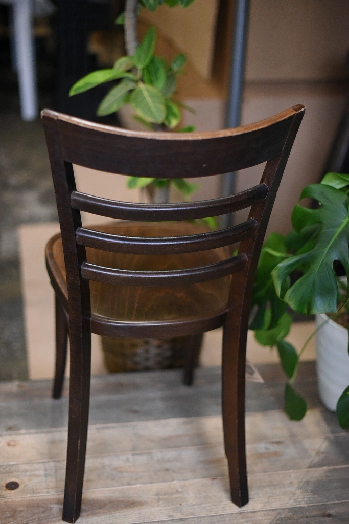 104605 USED TON CHAIR　中古