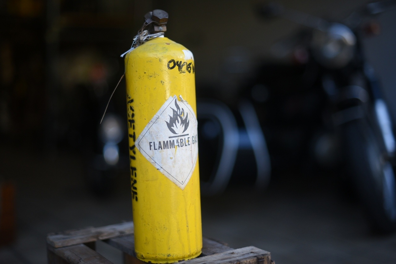 102765  ヴィンテージ 消火器　ボンベ