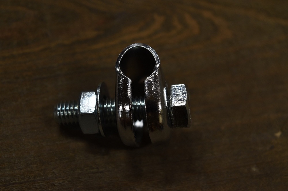 107136 英国 ENGLAND MIRROR CLAMP D CLIP　アクセサリー　Dクリップ ミラークランプ クラシックカー　