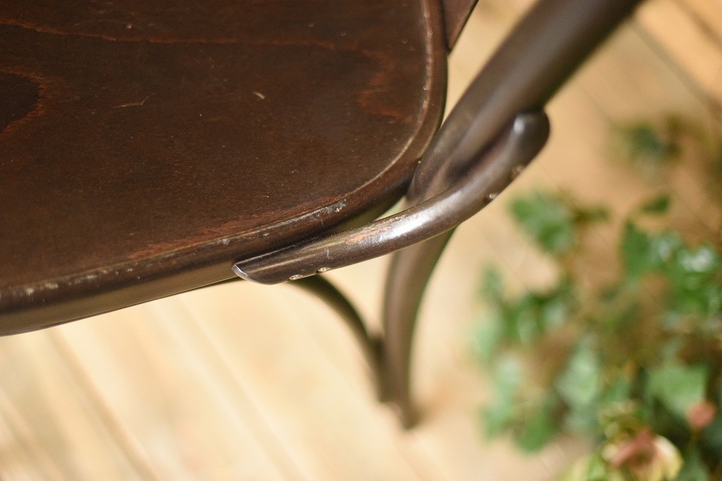 104562　No.056　311056　USED TON CHAIR　中古