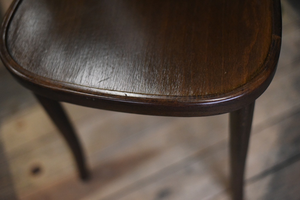 104842 USED TON CHAIR 中古