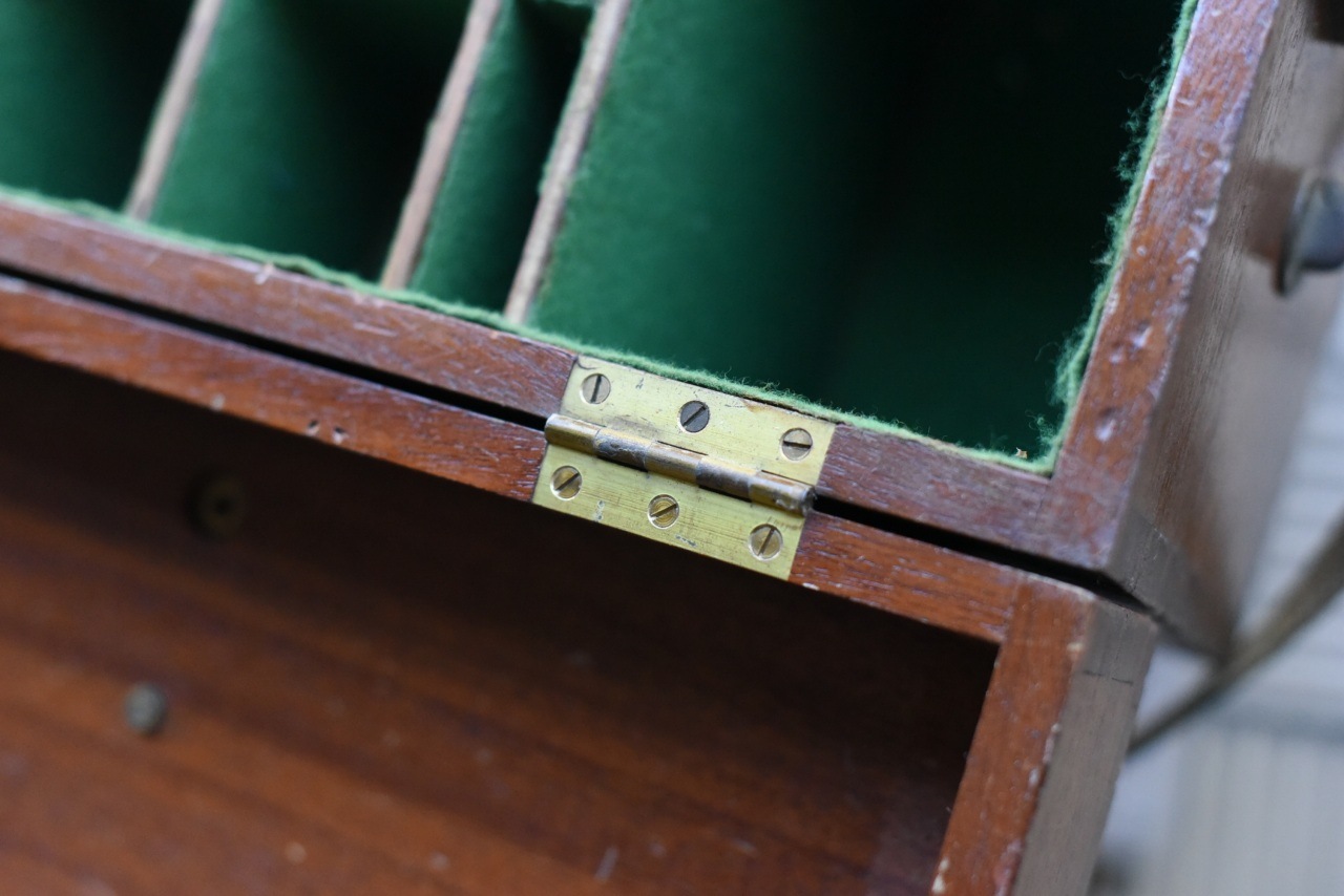 102773  ヴィンテージ ウッドボックス　木箱　真鍮