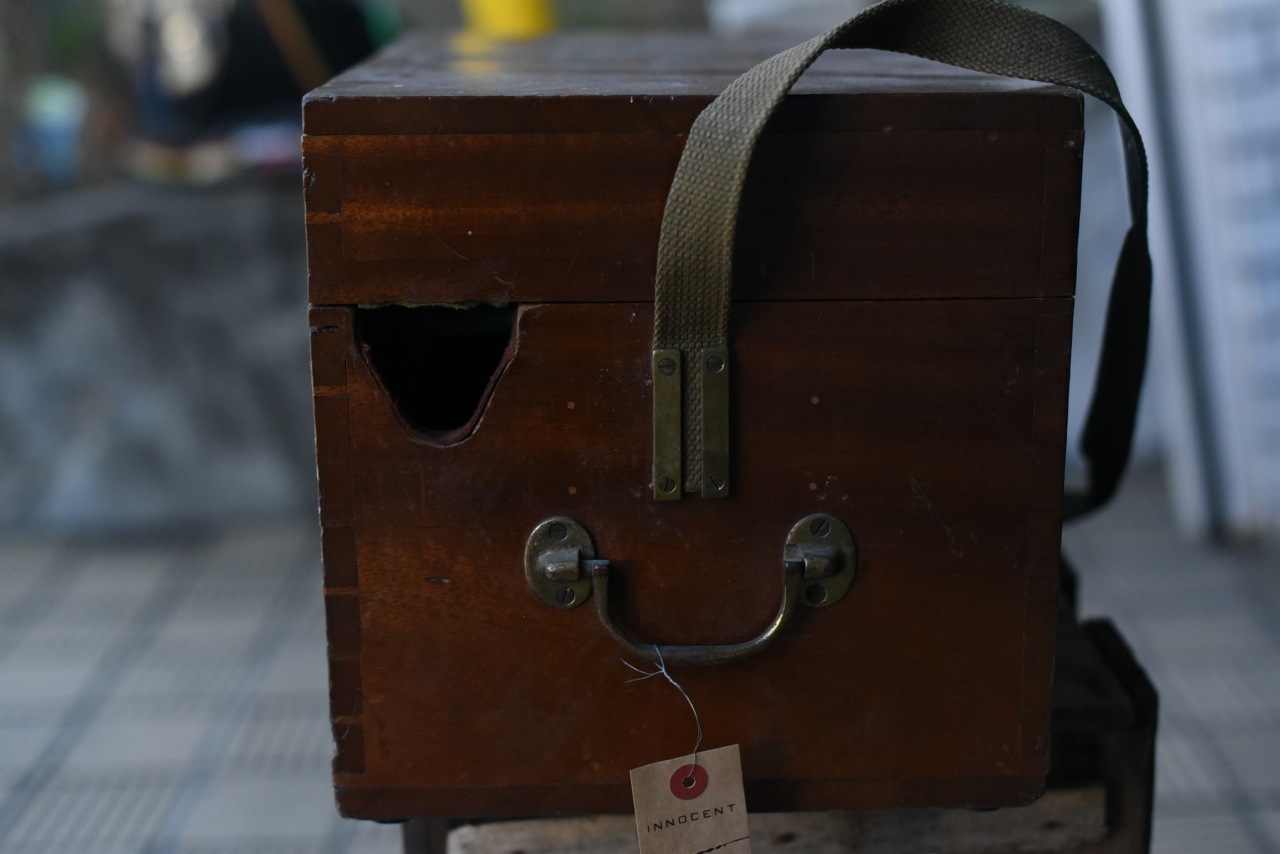 102773  ヴィンテージ ウッドボックス　木箱　真鍮