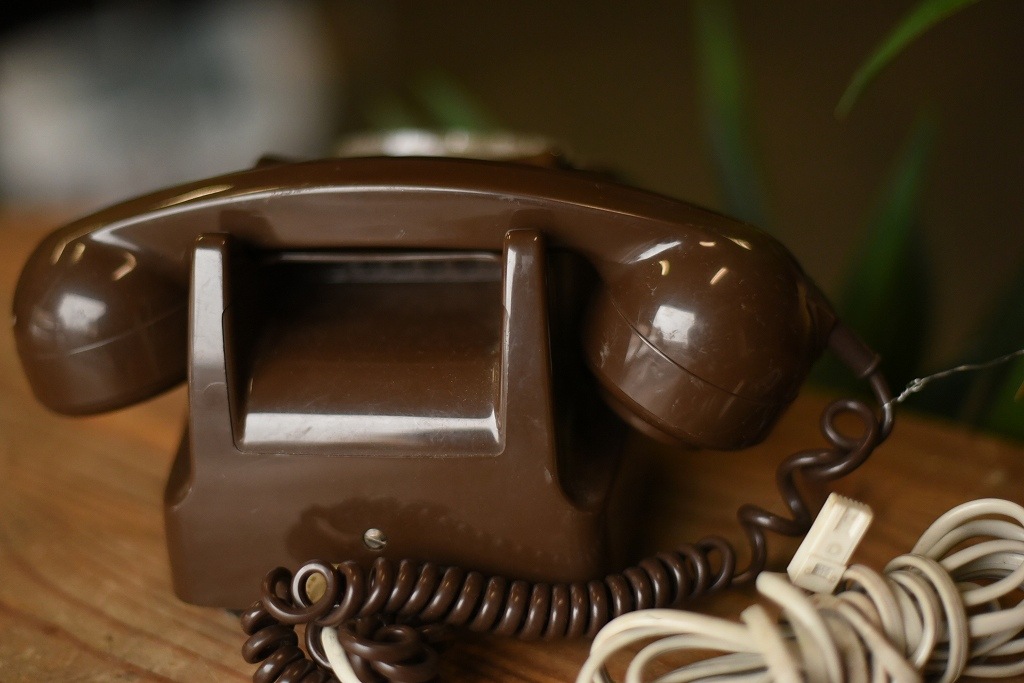 103908 ヴィンテージ 「TELE 8746G」　電話機　英国製　MADE IN ENGLAND