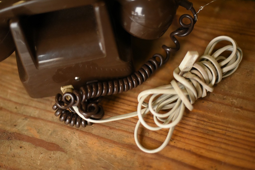 103908 ヴィンテージ 「TELE 8746G」　電話機　英国製　MADE IN ENGLAND