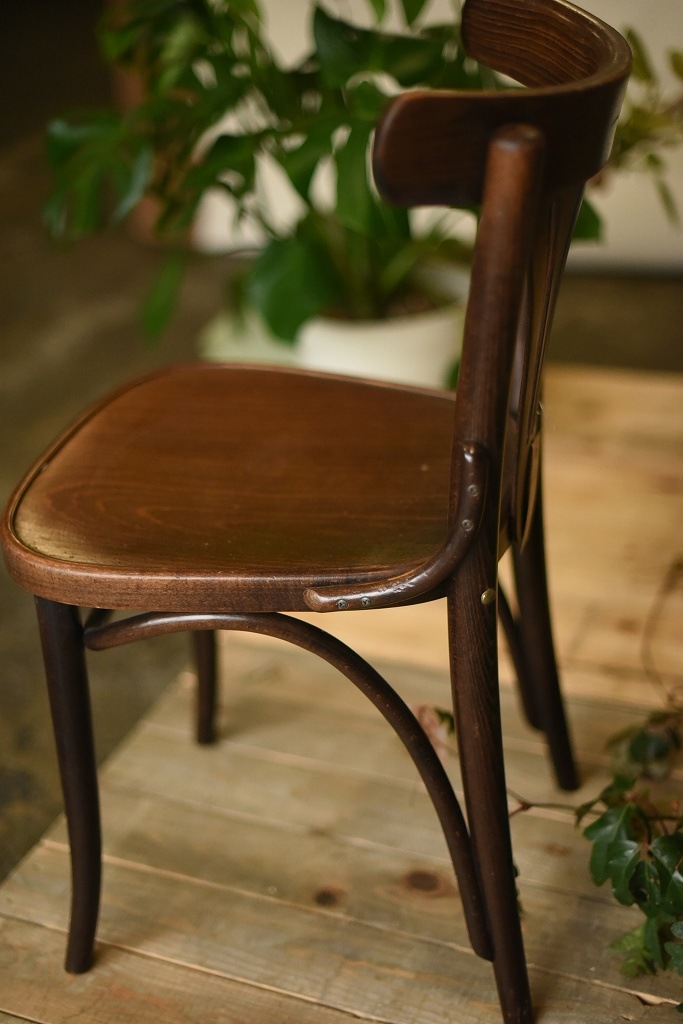 104556　No.056　311056　USED TON CHAIR　中古