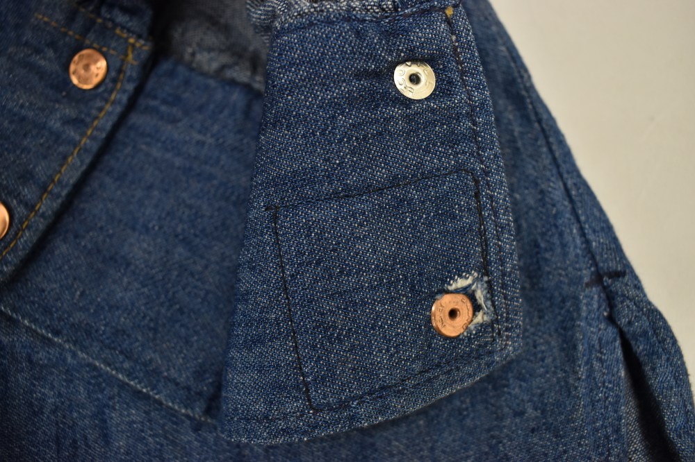 108572 1970s VINTAGE LEVI'S デニム ウエスタンシャツ UK 白タブ 