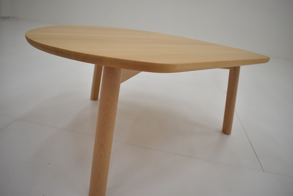 TON YYY Table 423: Playful Triple テーブル 000060