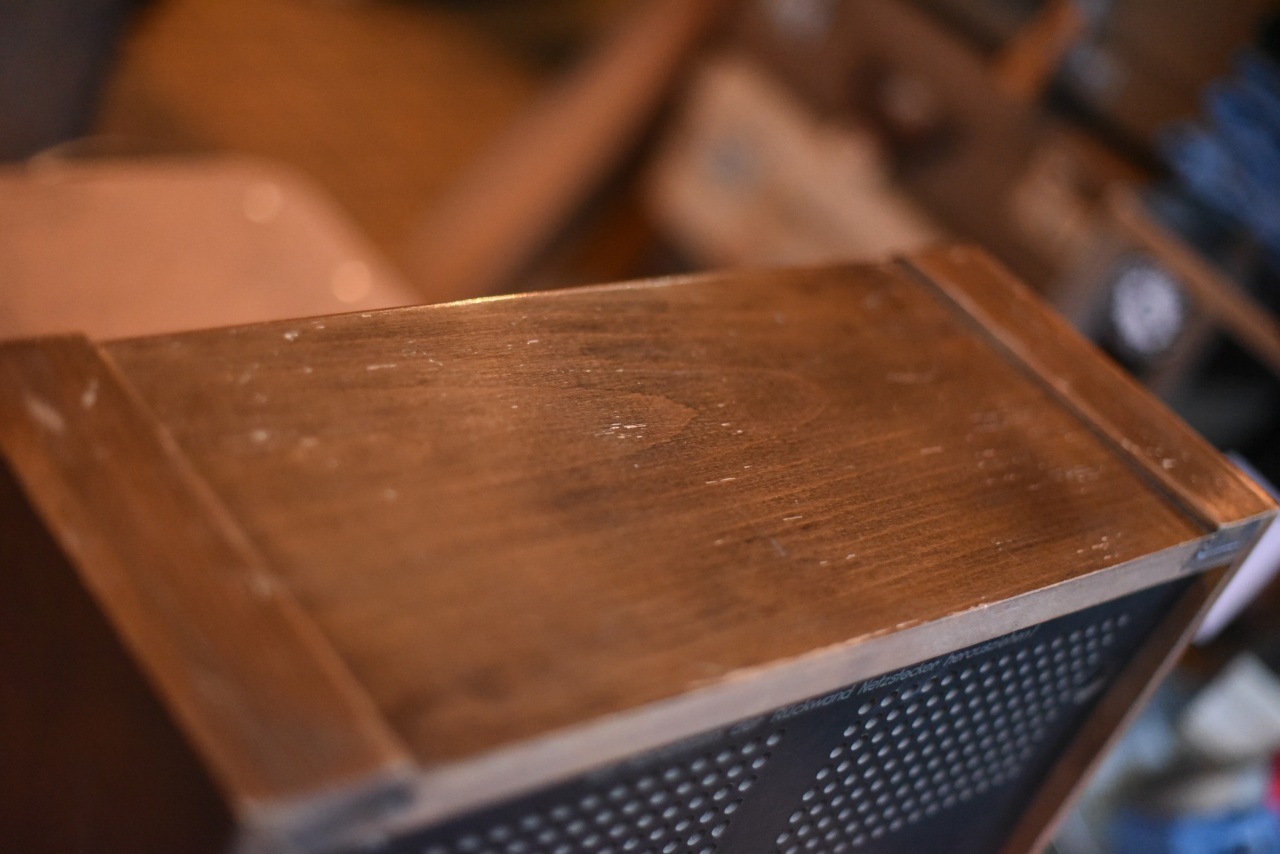 001092 ドイツ　RFT ヴィンテージ　ラジオ