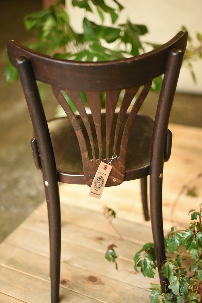 104561 No.056 311056 USED TON CHAIR 中古