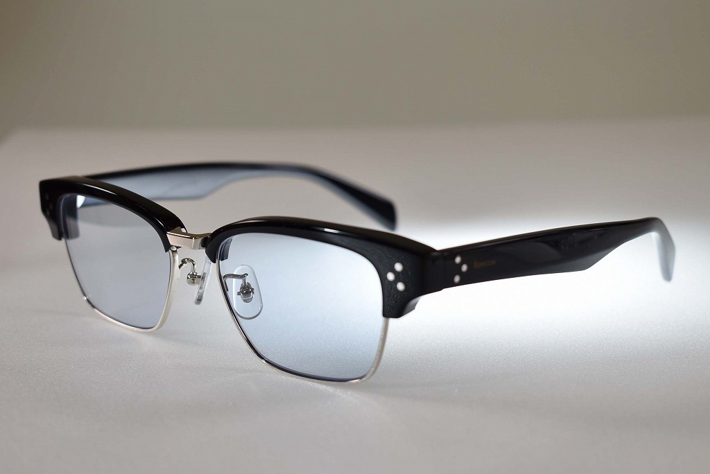 RH-BB サングラス 「RAWGUN」 BLACK ハーフリム lens：ブルー　INNOCENT Original Products