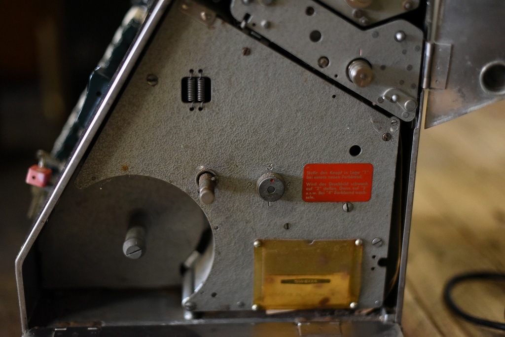 104926 ヴィンテージ　「SWEDA リットン・インダストリーズ社」 レジスター　アメリカ製 MADE IN USA