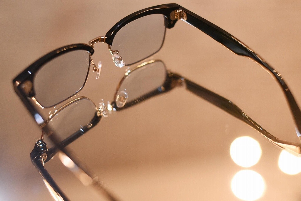 RH-BB サングラス 「RAWGUN」 BLACK ハーフリム lens：ブルー　INNOCENT Original Products