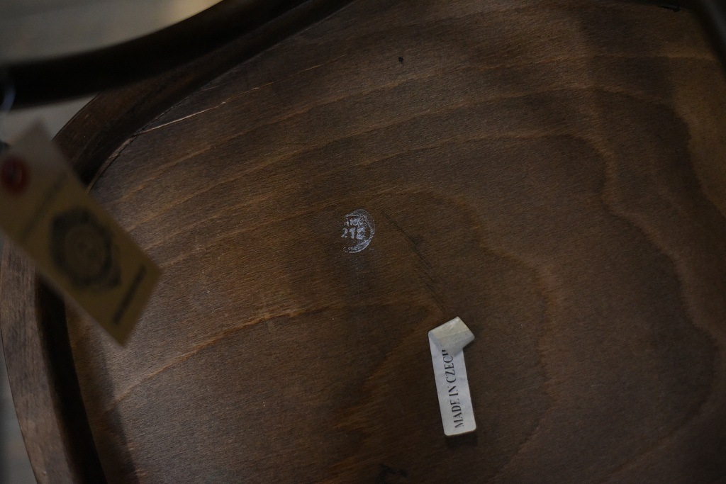 104549 USED TON CHAIR　中古