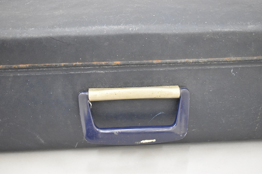 108959 UK ヴィンテージ 英国 グローブ トロッター 「GLOBE TROTTER」 MADE IN ENGLAND 刻印