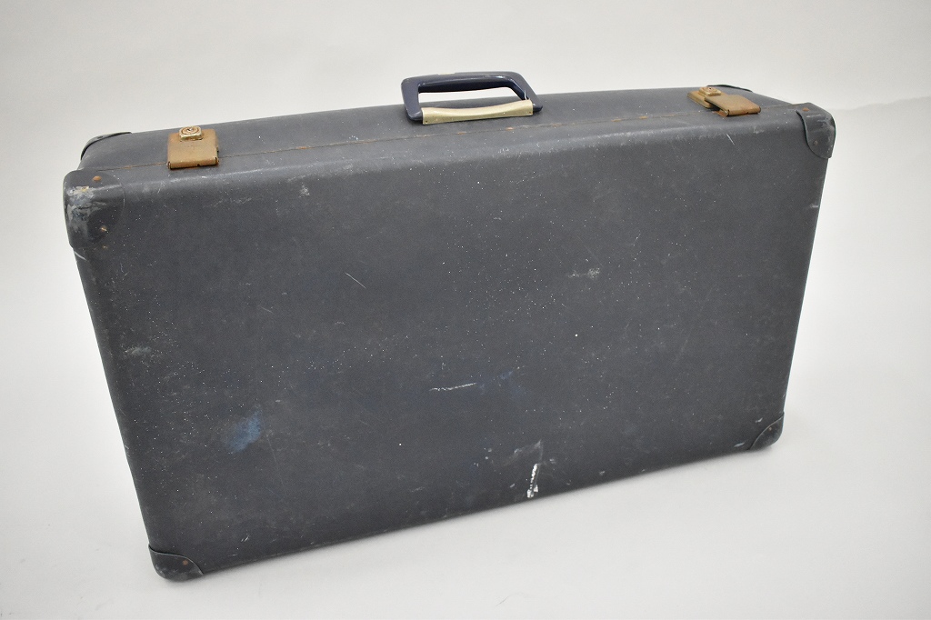 108959 UK ヴィンテージ 英国 グローブ トロッター 「GLOBE TROTTER」 MADE IN ENGLAND 刻印