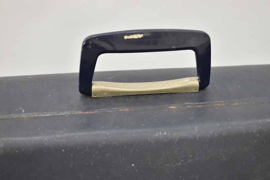 108959 UK ヴィンテージ 英国 グローブ トロッター 「GLOBE TROTTER」 MADE IN ENGLAND 刻印