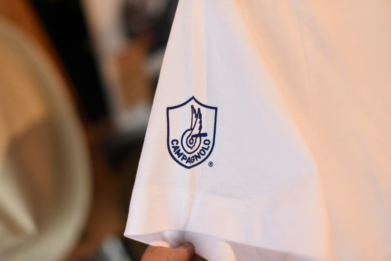 ホワイト L 国内未発売　カンパニョーロ  クラシック Ｔシャツ　CAMPAGNOLO