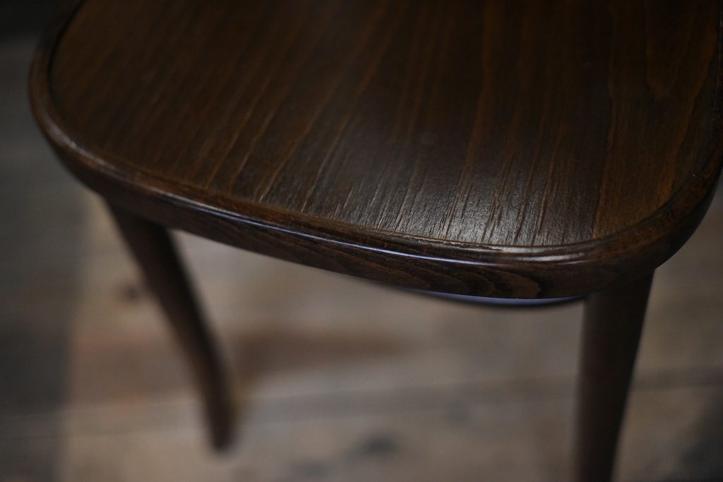 104844 USED TON CHAIR 中古