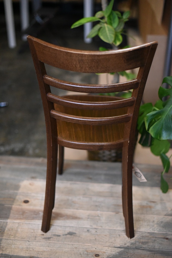 104844 USED TON CHAIR 中古