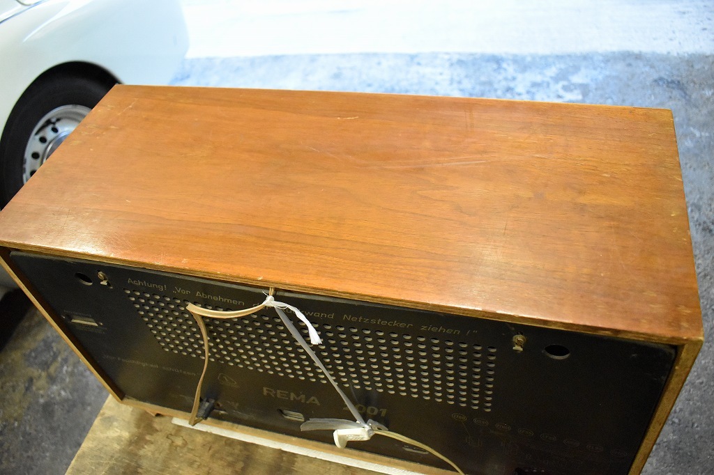 002224 ヴィンテージ「REMA 2001」　ラジオ　ドイツ製 MADE IN GERMANY