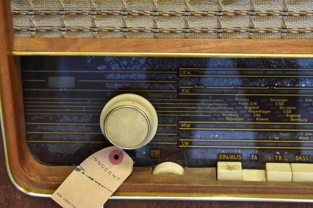 002224 ヴィンテージ「REMA 2001」　ラジオ　ドイツ製 MADE IN GERMANY