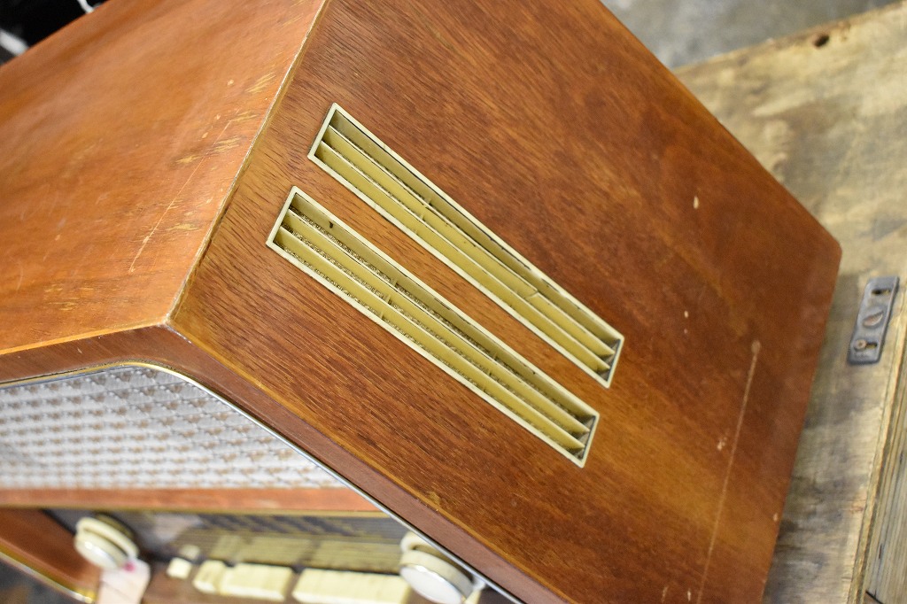 002224 ヴィンテージ「REMA 2001」　ラジオ　ドイツ製 MADE IN GERMANY