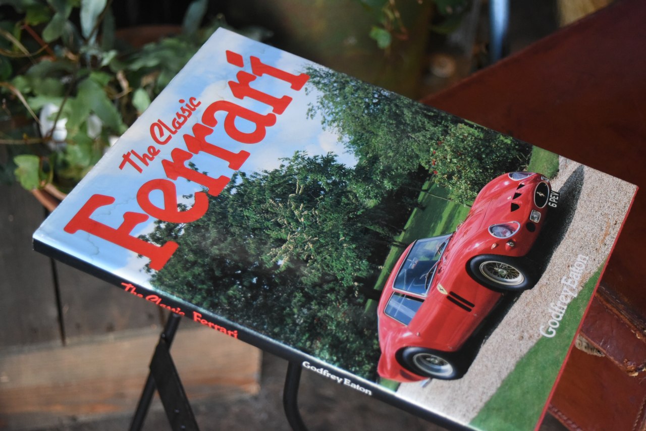101932 洋書 「The Classic Ferrari by Godfrey Eaton」